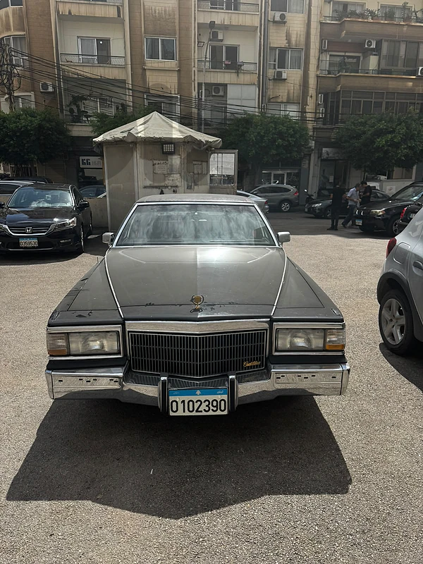 Vintage Cadillac Brougham Elegance 1992