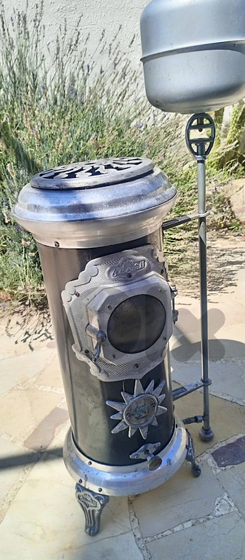 صوبية شمس للبيع
