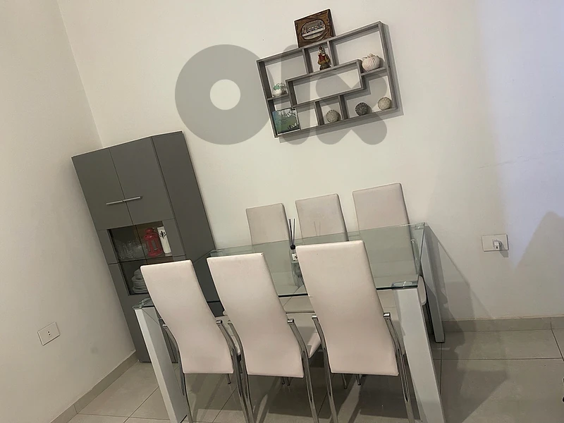 dining room set