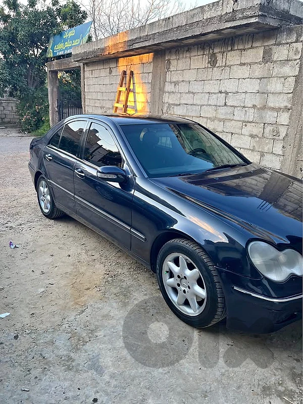 Mercedes C240 2001