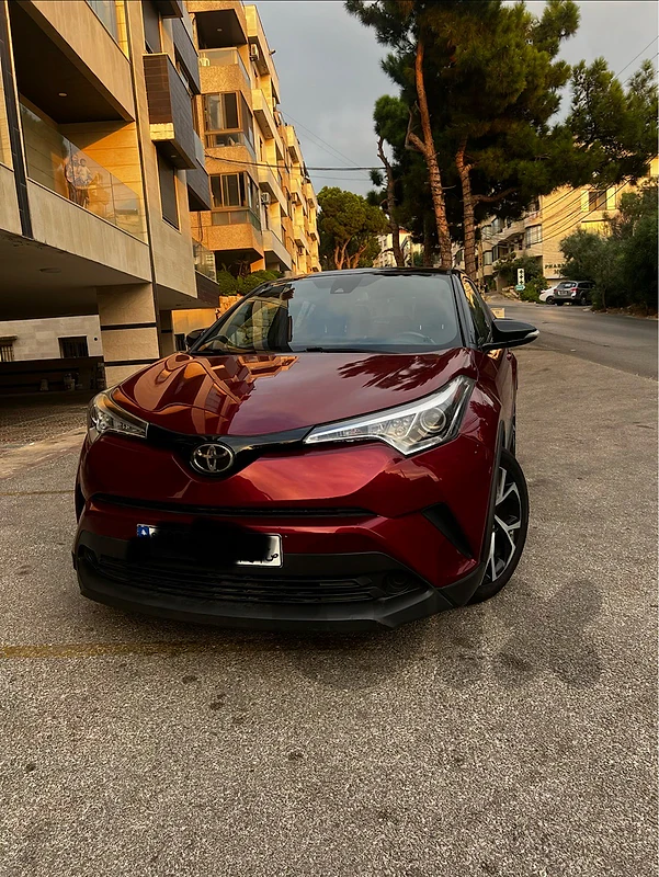 Toyota CHR 2018 XLE Toyota CHR 2018 XLE