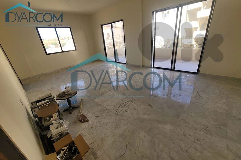 DY3910 - Blat Apartment for Sale!