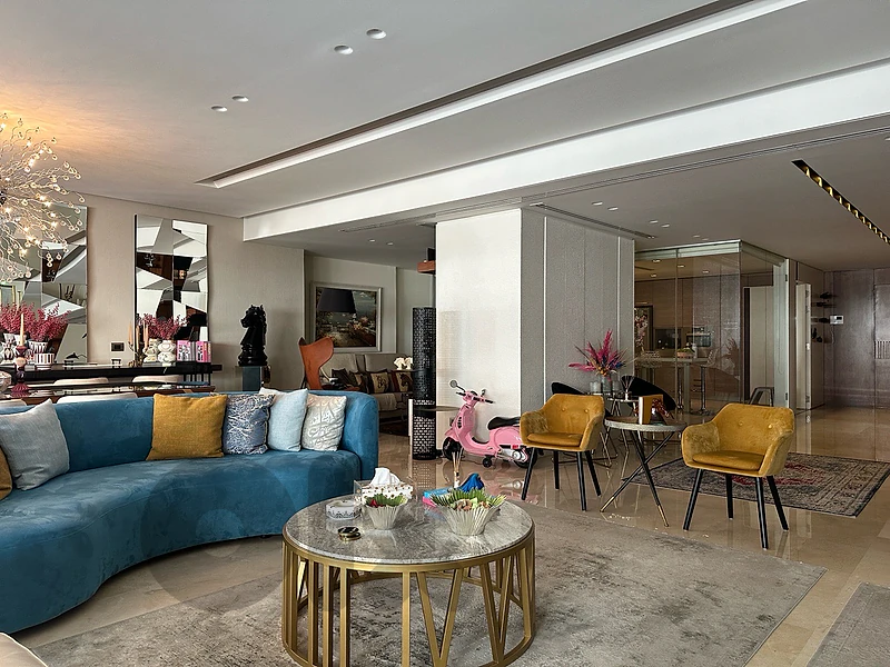 Apartment for sale in Manara super catch