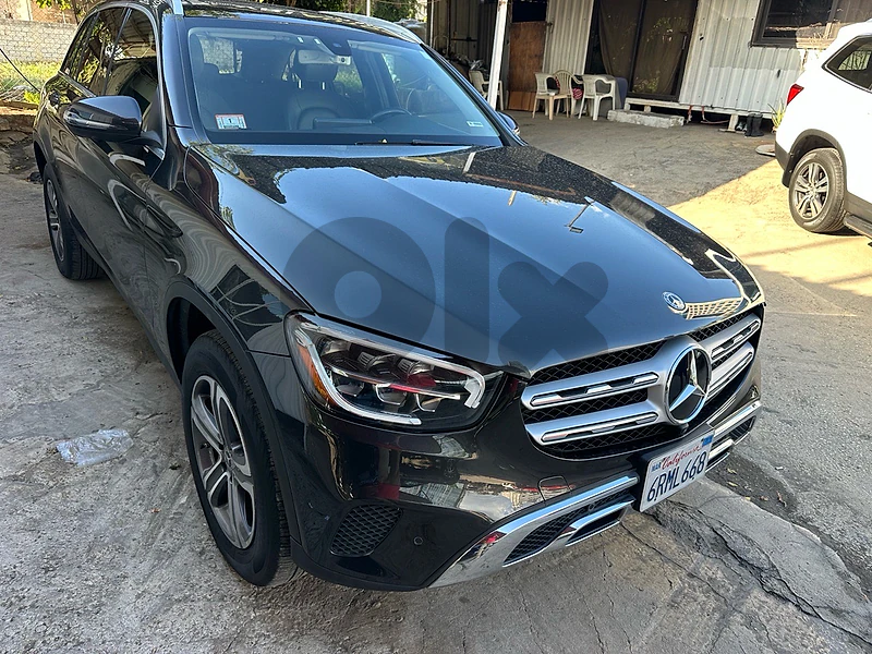 Mercedes-Benz GLC-300 Class 2020 4 matic very clean 75000 miles