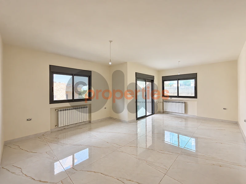 Apartment For Sale In Bsalim - شقة للبيع في بصاليم - CPRA203
