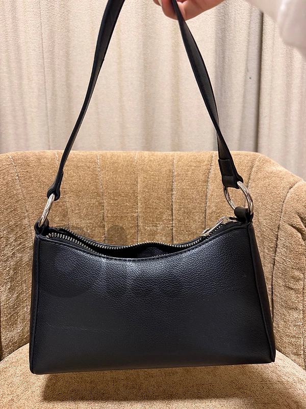 Pull&Bear Black Shoulder Bag
