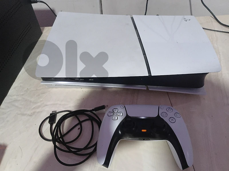 PS5 SLIM USED +UPS 3000