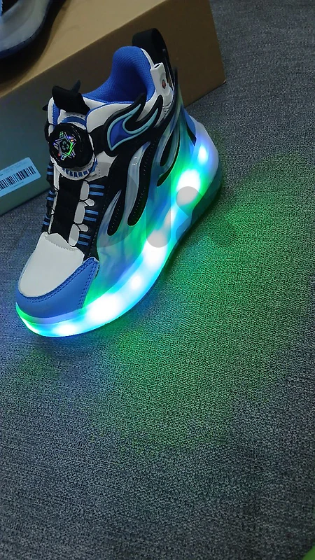 Roller shoes