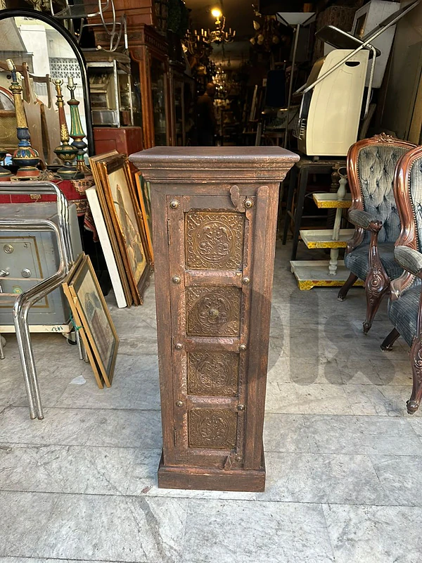 Antique cabinet closet with brass made in spain