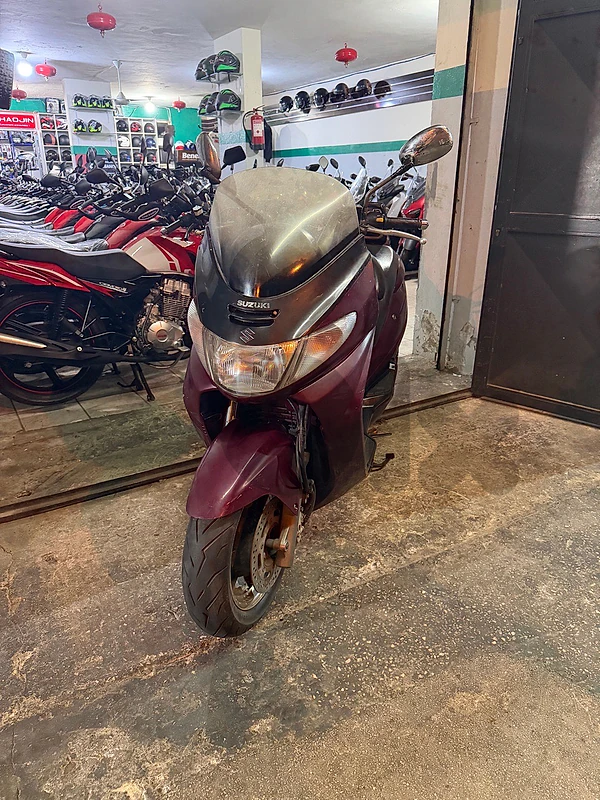 Suzuki Skywave 250