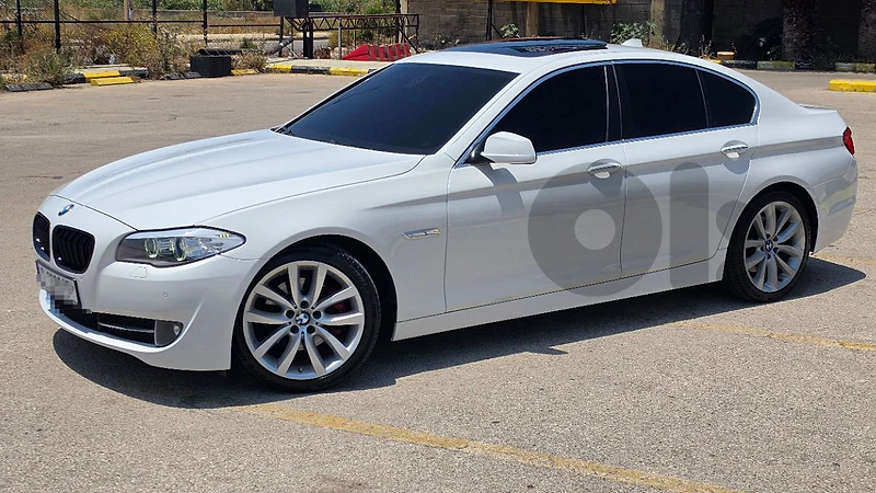 BMW F10 523i 6 cylinder BMW F10 523i 6 cylinder
