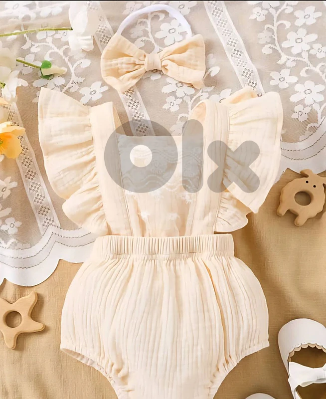girl's clothes