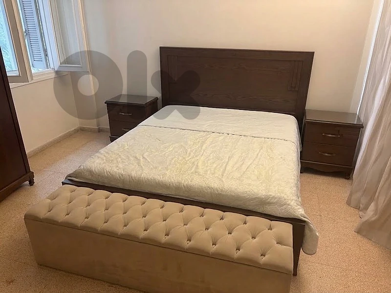 Full Bedroom Set – Like New | Solid & High Quality