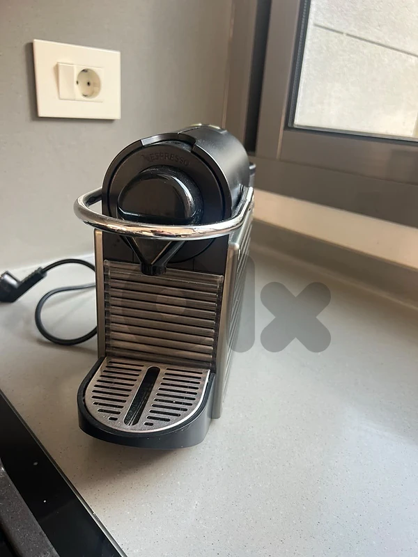 Nespresso Pixie machine excellent condition