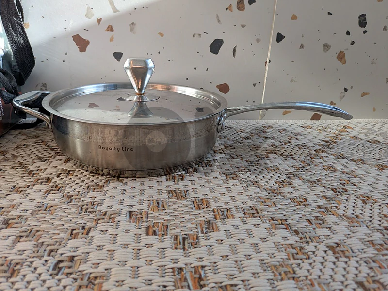 saute pan