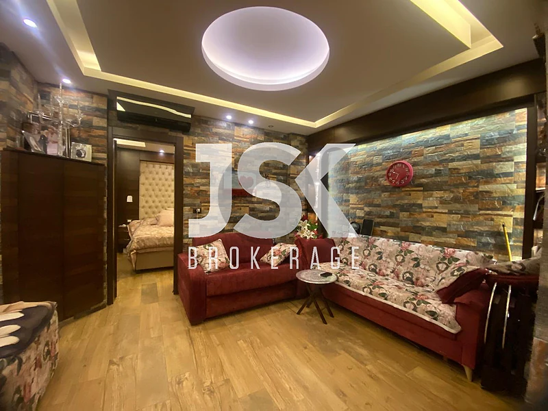 L22832 One Bedroom Apartment For Sale in Caracas, Ras Beirut