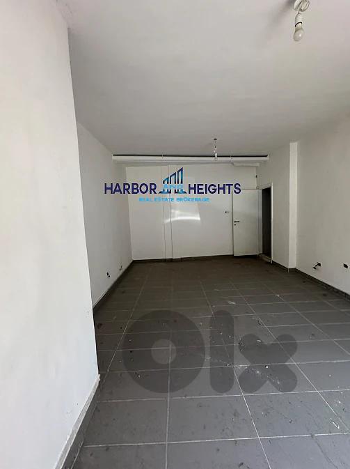 Shop for Rent in Sad El Baouchriyeh - محل للإيجار في سيد البوشرية