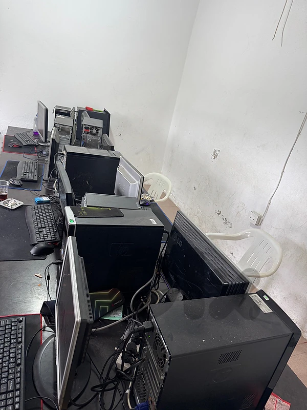 full setup for sale 8 pcs
