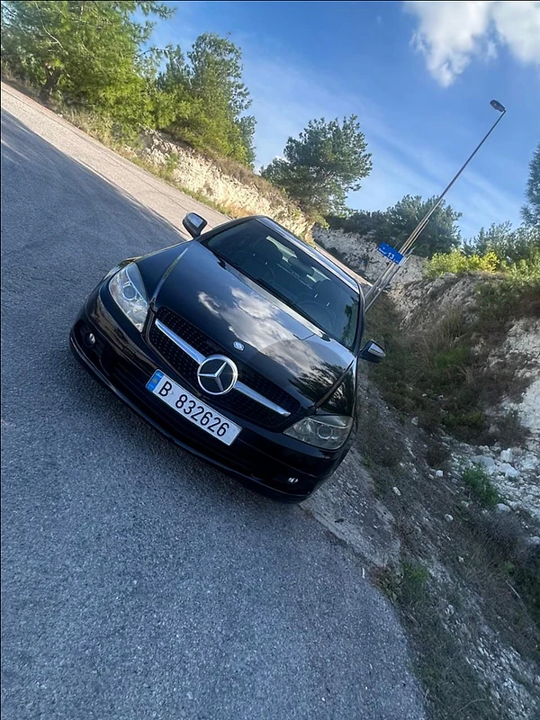 Mercedes-Benz C-Class 2009 c180