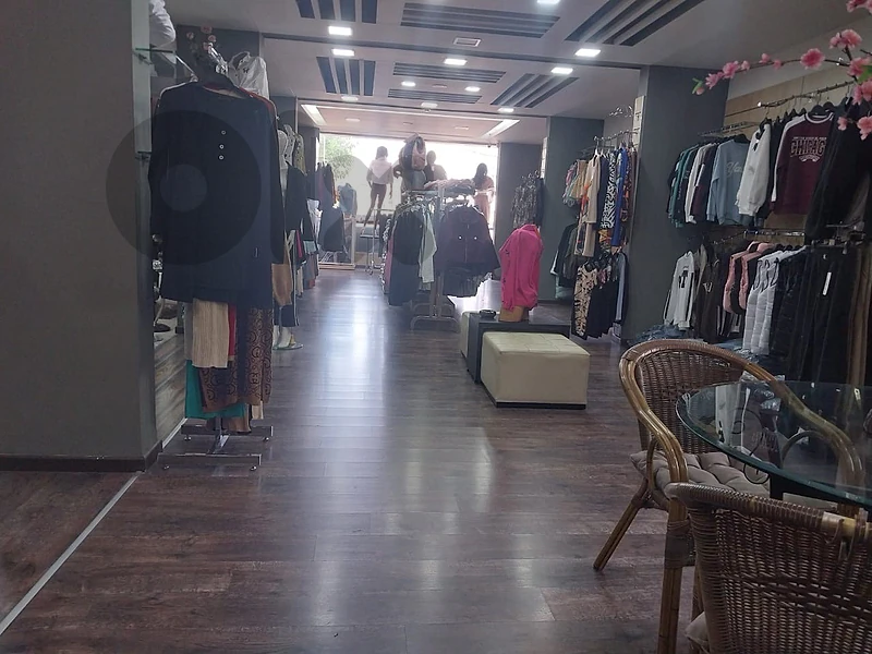 Showroom for Sale – Antelias | Prime Location | DO