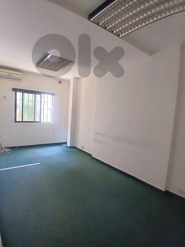 Office for rent in Jdeidehمكتب للايجار في جديدة