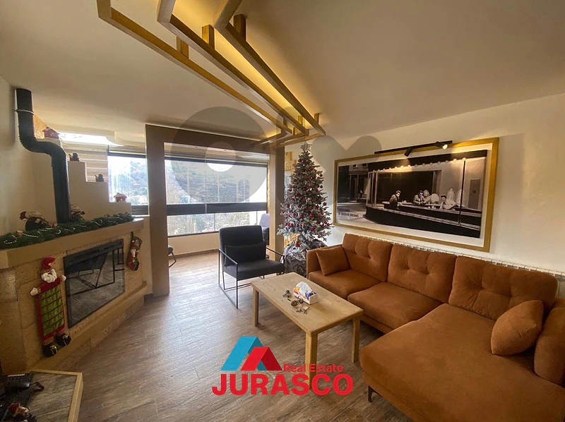chalet faraya for sale 110m / شاليه للبيع في فاريا