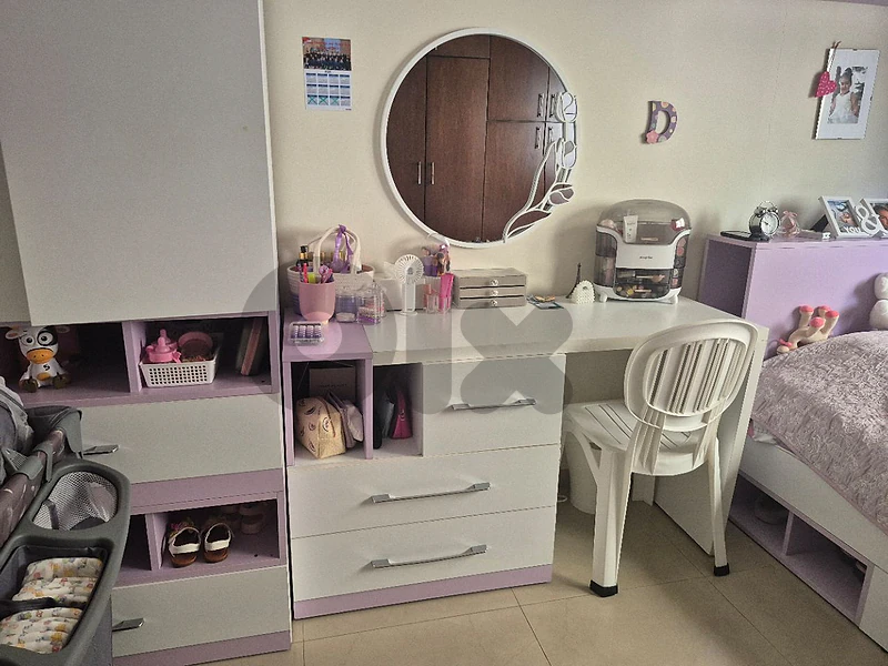 girl bedrroom