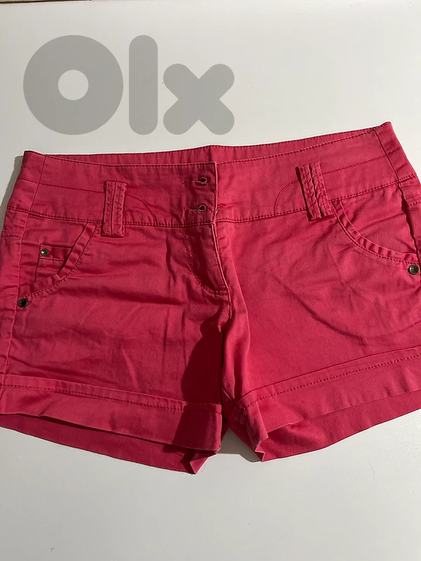 Bershka Hot Pink Utility Cuffed Shorts | Size EUR 34 / US 2