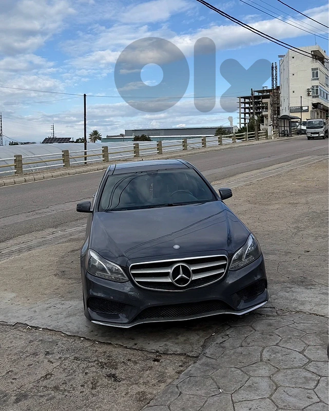 Mercedes-Benz E-Class 2014 Panoramic