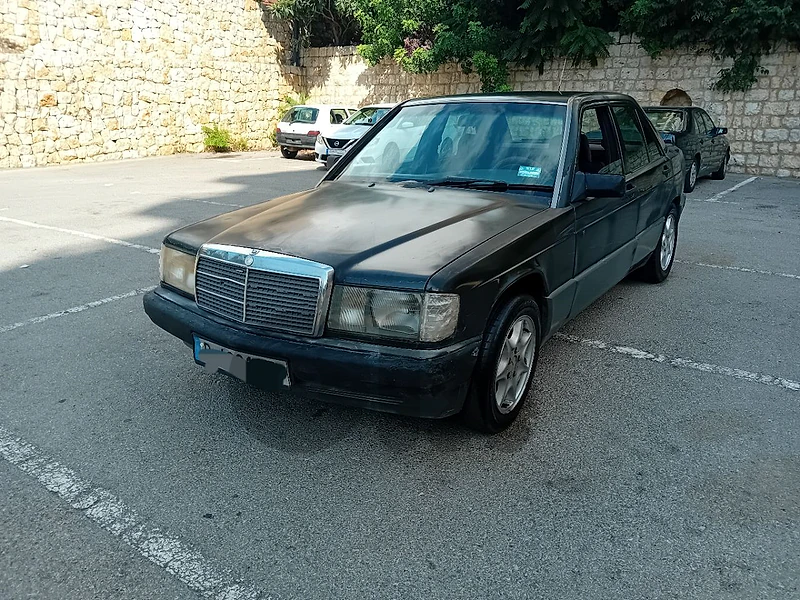 Mercedes-Benz 190 1990