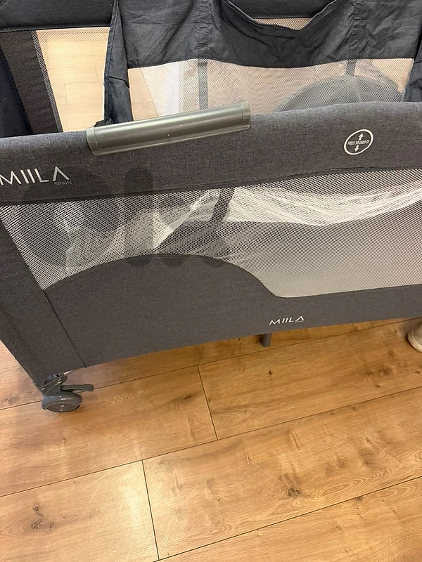 Miila 3 In 1 Baby Bedside Sleeper & Park