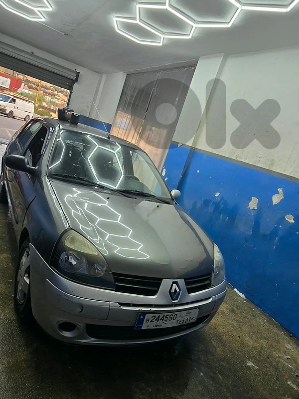 Renault Clio 2003