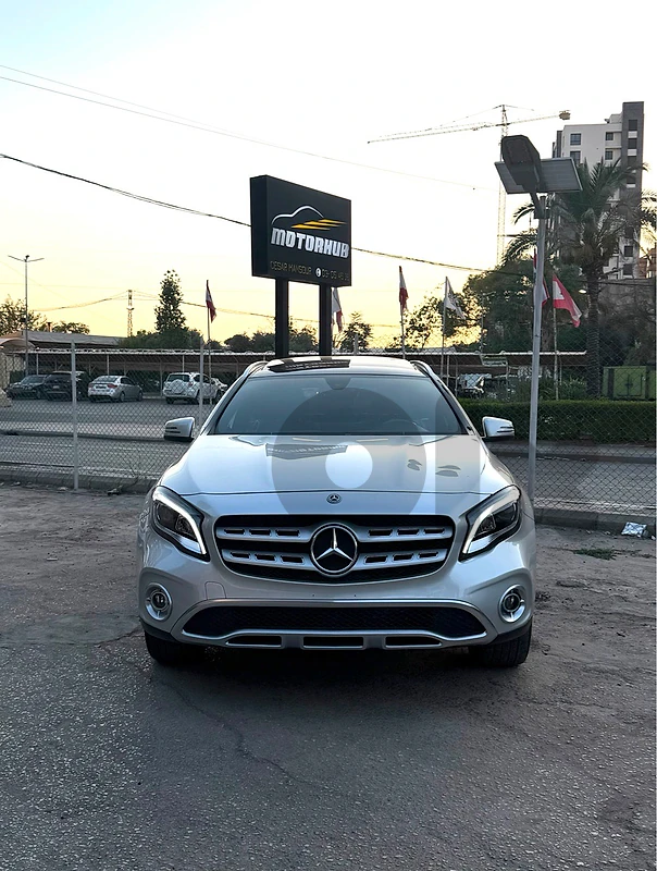 Mercedes-Benz GLA-Class 2019 gla 250 4 matic Mercedes-Benz GLA-Class 2019 gla 250 4 matic