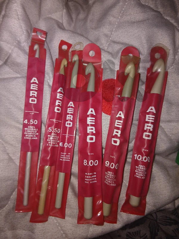 vintage aero crochet hooks [ $5 per piece ]