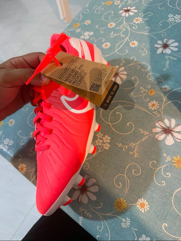 footbal shoes nike original