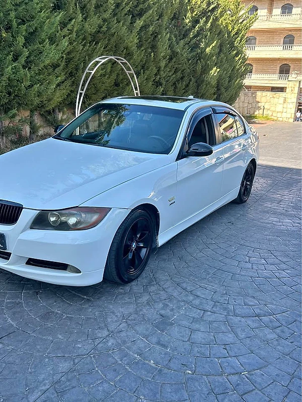 BMW E90 2006