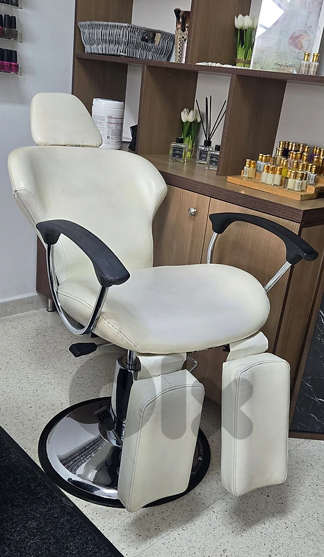 Makeup chair كرسي ميكب