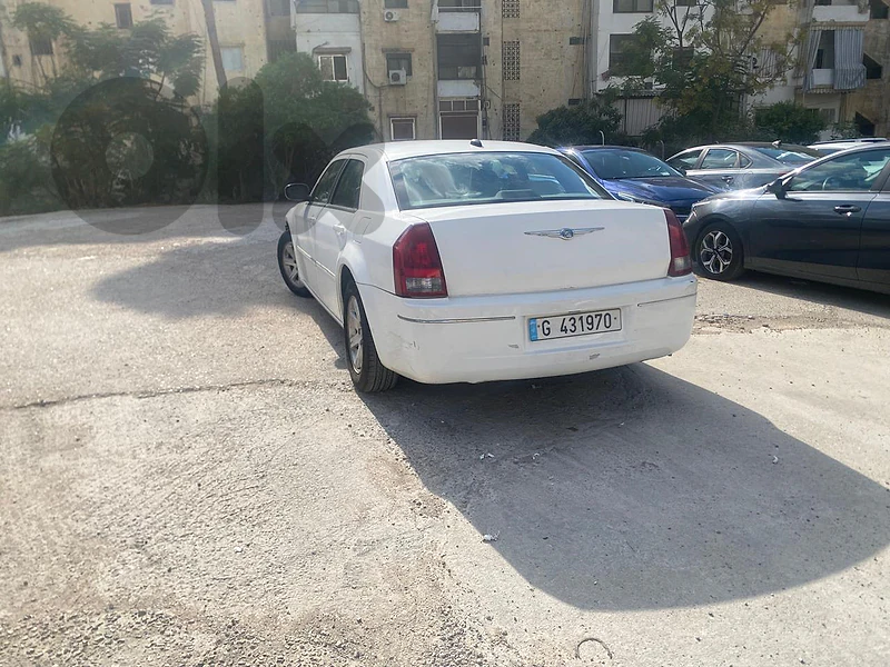 Chrysler 300 2005