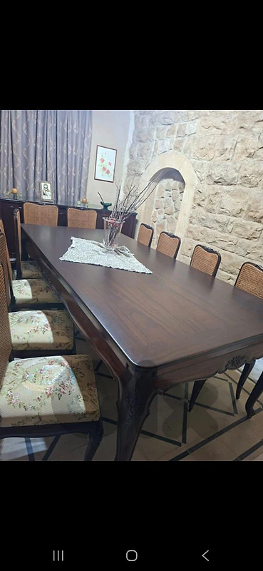 full dining room > للبيع طقم سفرة فخم جداً - خشب جوز أصلي ١٠٠٪
