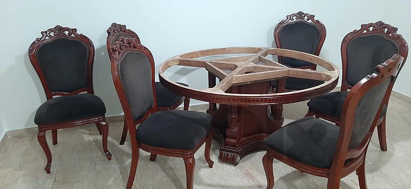 طاولة سفرة