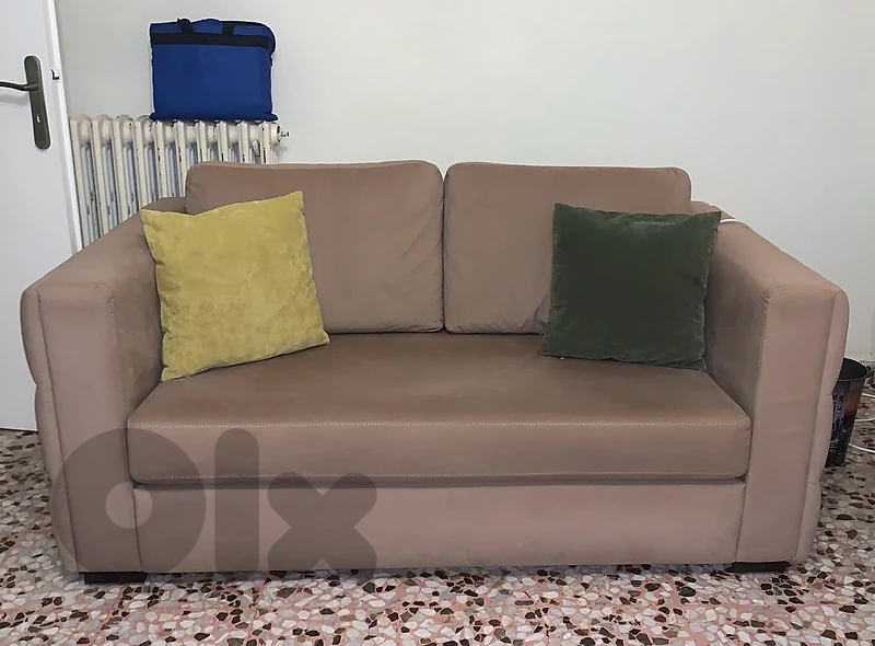 Beige Living Room Set 4 pieces – Good Condition