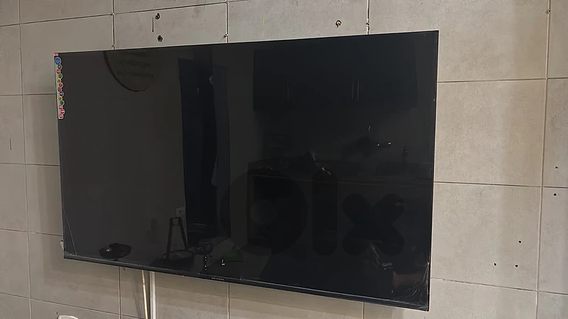 70 inch smart tv android genral 4k like new