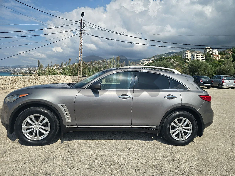 Infiniti Fx series 2009