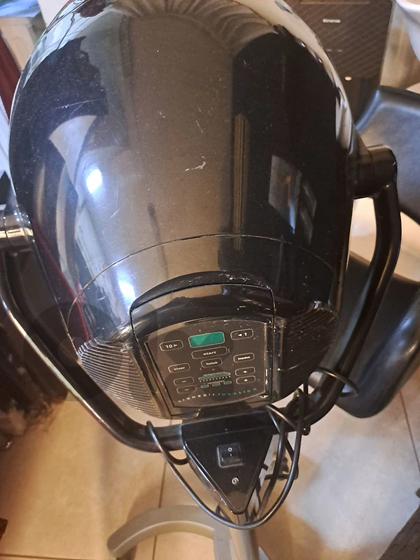 Hairdrier used in proffessional salon