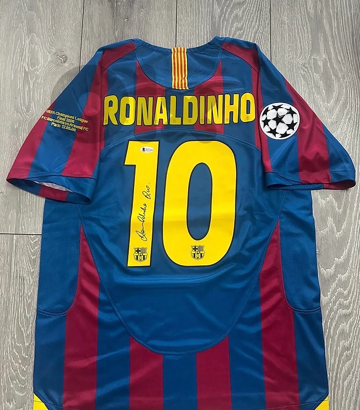 FC Barcelona 2006 Champions League Final Signed Ronaldinho Jersey