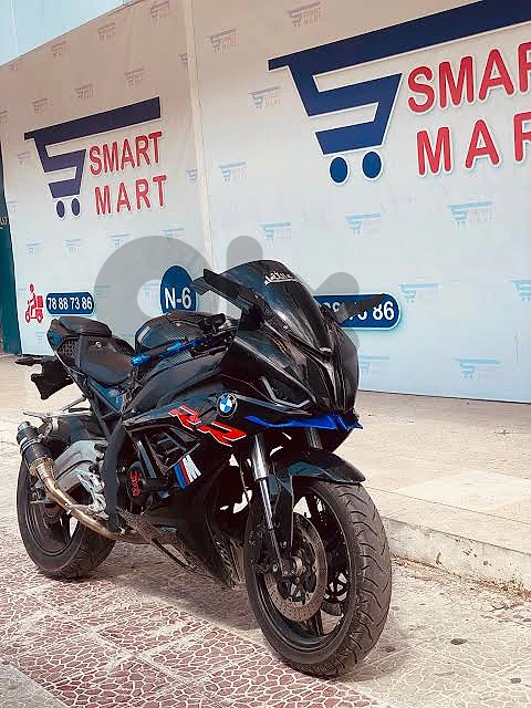 مطلوبvanom rr 250cc w 400