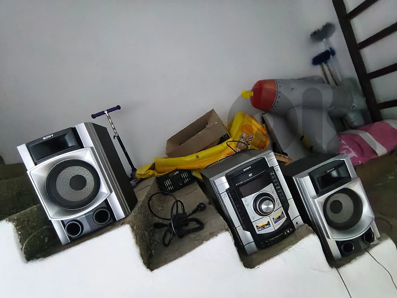 stereo stereo