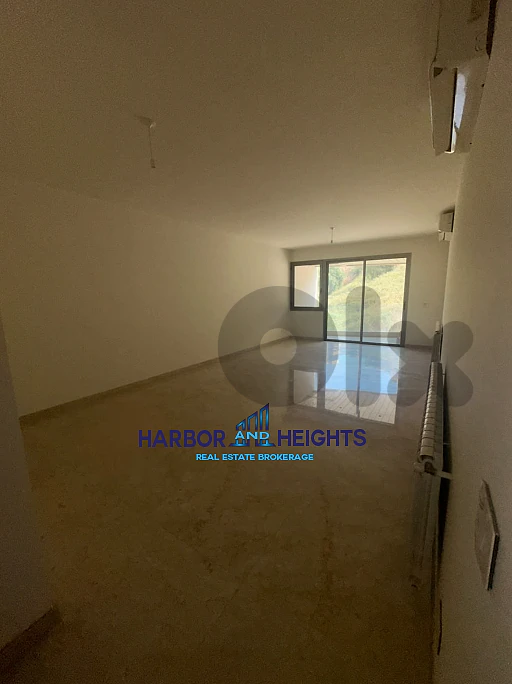 Apartment for Sale in Louaizeh - شقة للبيع في اللويزة