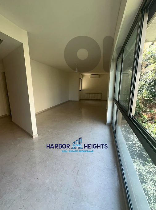 Apartment for Sale in Louaizeh - شقة للبيع في اللويزة