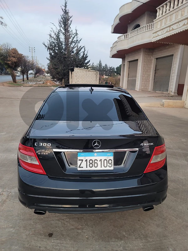 مرسيدس بنز سي-كلاس 2009 c 300